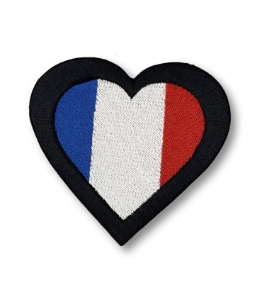 écusson brodé drapeau français en forme de coeur